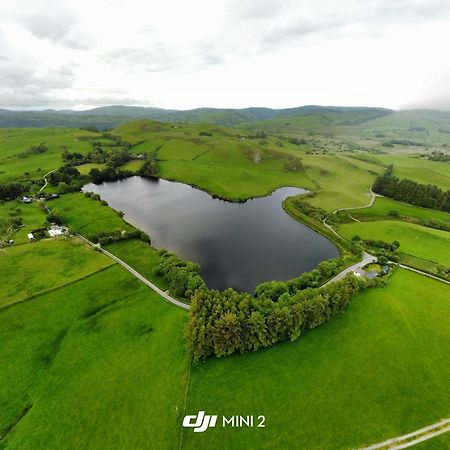 Lake View Romantic Retreat Aberystwyth Dış mekan fotoğraf