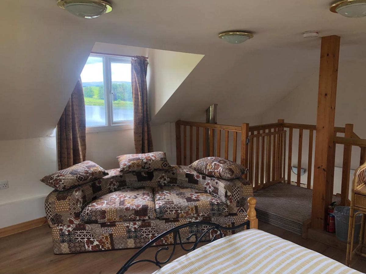 Lake View Romantic Retreat Aberystwyth Dış mekan fotoğraf
